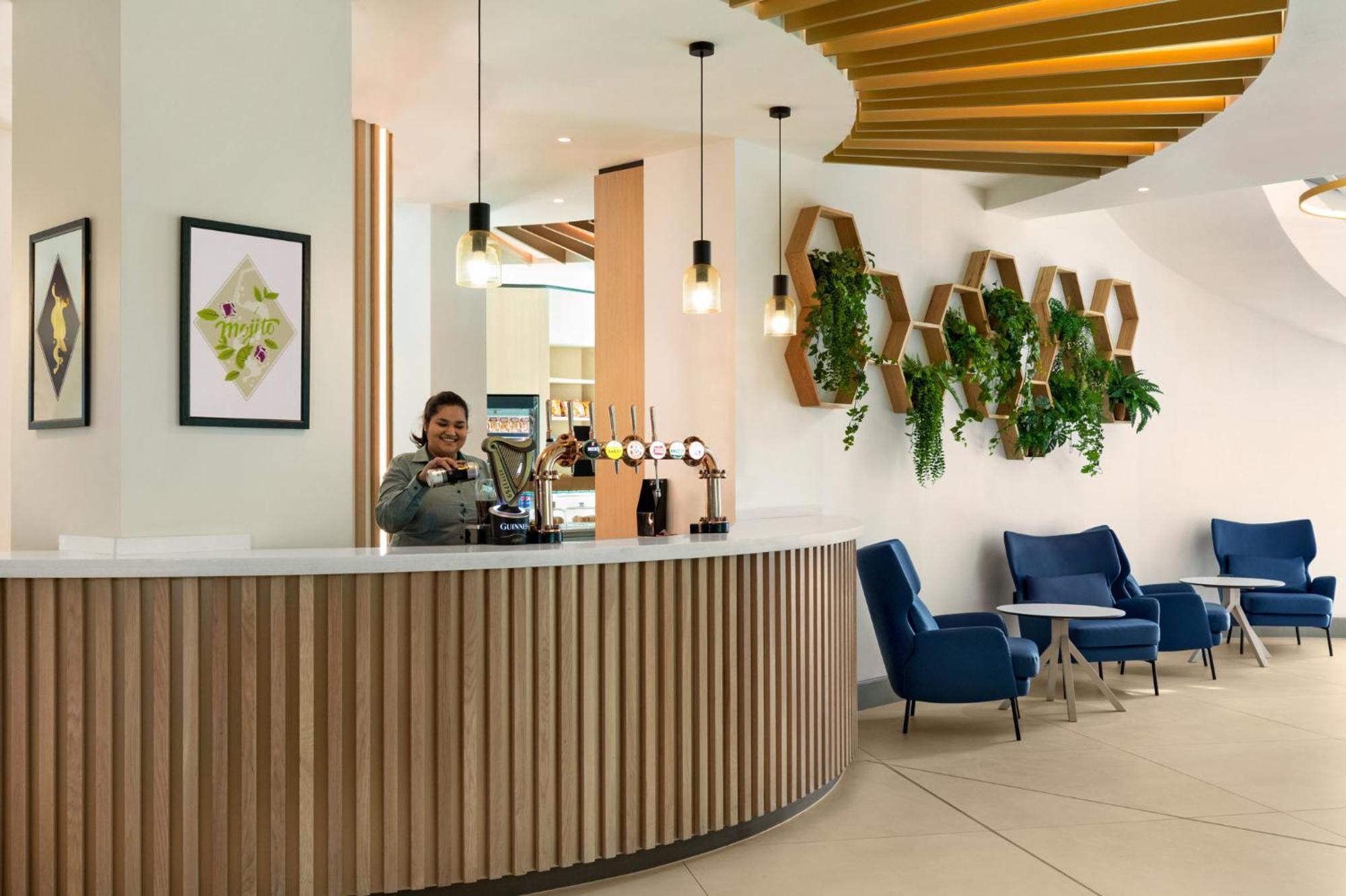Holiday Inn Birmingham Airport - Nec By Ihg Bickenhill Exterior foto